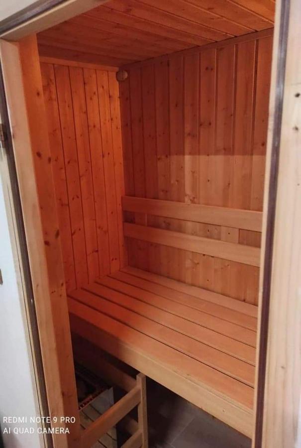 Urocze Studia W Lomiankach, 1- Z Sauna I Tarasem, 2- Z Kominkiem, 3- Ekonomiczne, 7Km Metro Mlociny Warszawa Łomianki Εξωτερικό φωτογραφία