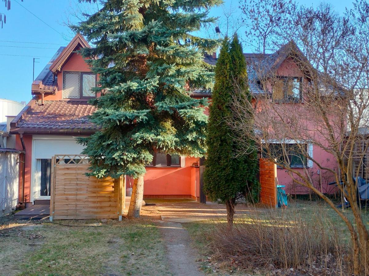 Urocze Studia W Lomiankach, 1- Z Sauna I Tarasem, 2- Z Kominkiem, 3- Ekonomiczne, 7Km Metro Mlociny Warszawa Łomianki Εξωτερικό φωτογραφία