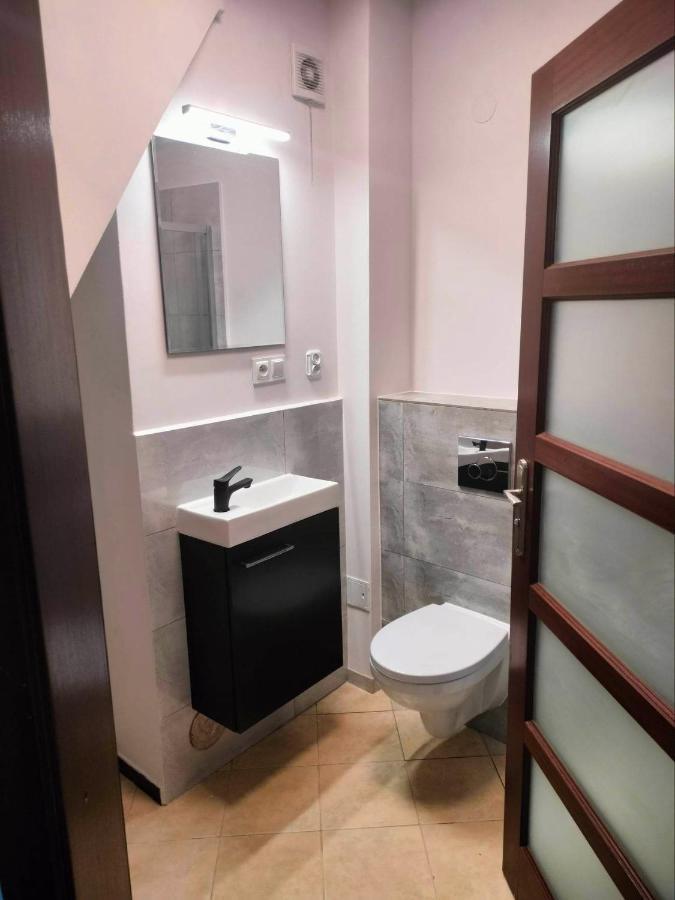 Urocze Studia W Lomiankach, 1- Z Sauna I Tarasem, 2- Z Kominkiem, 3- Ekonomiczne, 7Km Metro Mlociny Warszawa Łomianki Εξωτερικό φωτογραφία