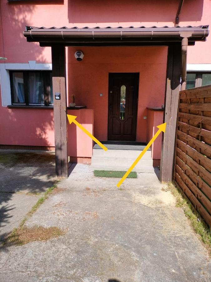 Urocze Studia W Lomiankach, 1- Z Sauna I Tarasem, 2- Z Kominkiem, 3- Ekonomiczne, 7Km Metro Mlociny Warszawa Łomianki Εξωτερικό φωτογραφία