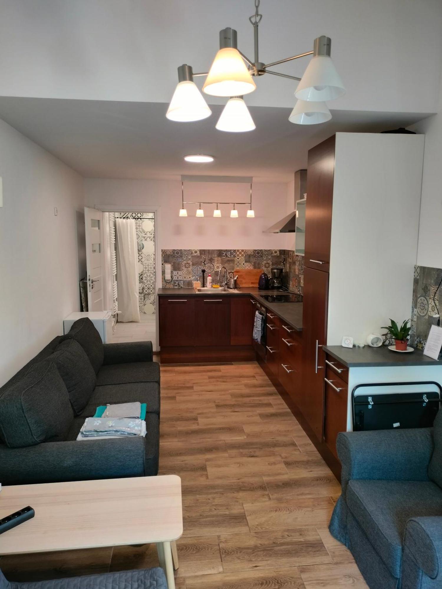 Urocze Studia W Lomiankach, 1- Z Sauna I Tarasem, 2- Z Kominkiem, 3- Ekonomiczne, 7Km Metro Mlociny Warszawa Łomianki Εξωτερικό φωτογραφία